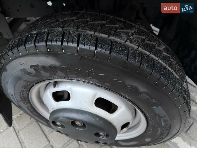 Білий Івеко Дейлі, об'ємом двигуна 2.3 л та пробігом 275 тис. км за 19300 $, фото 36 на Automoto.ua