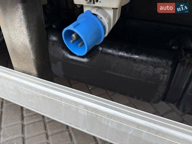 Білий Івеко Дейлі, об'ємом двигуна 2.3 л та пробігом 275 тис. км за 19300 $, фото 29 на Automoto.ua