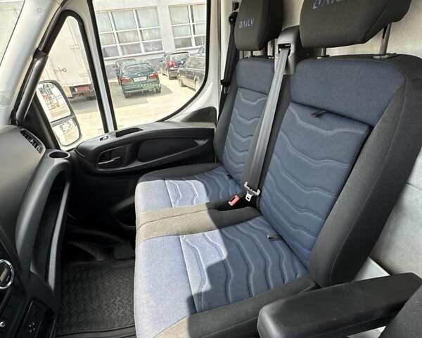 Белый Ивеко Дейли, объемом двигателя 3 л и пробегом 287 тыс. км за 32999 $, фото 42 на Automoto.ua