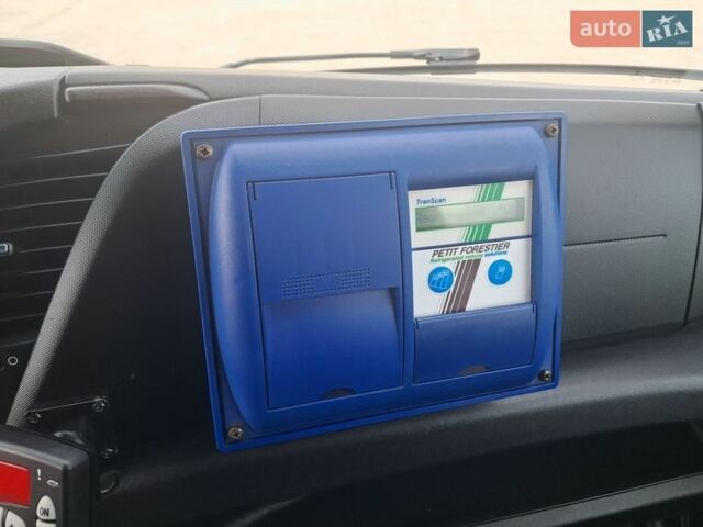 Белый Ивеко Дейли, объемом двигателя 3 л и пробегом 333 тыс. км за 31800 $, фото 42 на Automoto.ua