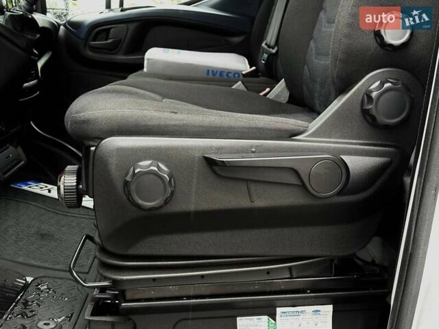 Білий Івеко Дейлі, об'ємом двигуна 2.3 л та пробігом 408 тис. км за 21500 $, фото 8 на Automoto.ua