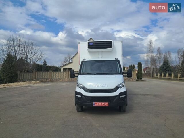Белый Ивеко Дейли, объемом двигателя 3 л и пробегом 333 тыс. км за 31800 $, фото 1 на Automoto.ua