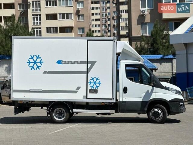 Белый Ивеко Дейли, объемом двигателя 3 л и пробегом 196 тыс. км за 26790 $, фото 3 на Automoto.ua