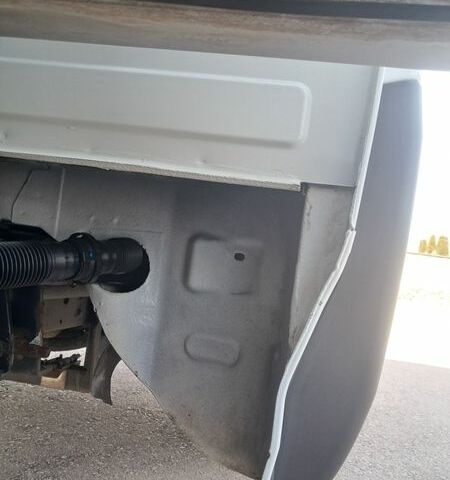 Белый Ивеко Дейли, объемом двигателя 3 л и пробегом 333 тыс. км за 31800 $, фото 20 на Automoto.ua