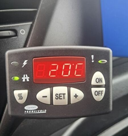 Белый Ивеко Дейли, объемом двигателя 3 л и пробегом 333 тыс. км за 31800 $, фото 48 на Automoto.ua