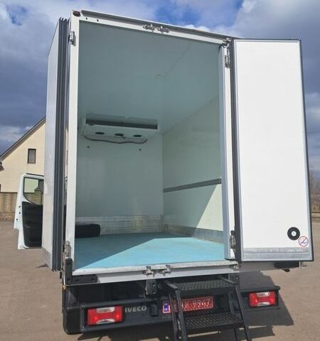 Белый Ивеко Дейли, объемом двигателя 3 л и пробегом 333 тыс. км за 31800 $, фото 8 на Automoto.ua