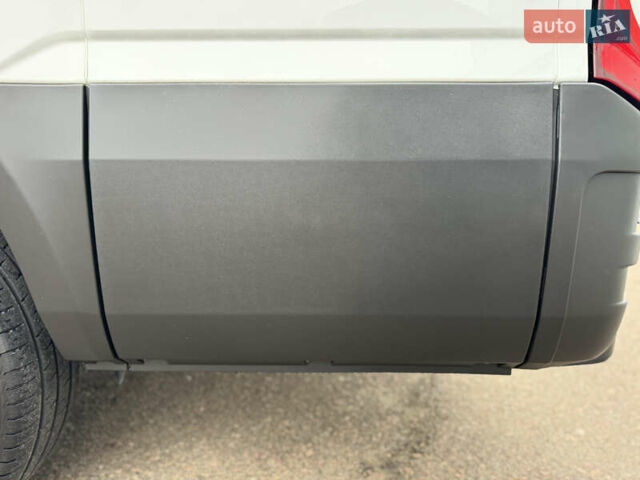 Белый Ивеко Дейли, объемом двигателя 3 л и пробегом 240 тыс. км за 22000 $, фото 28 на Automoto.ua