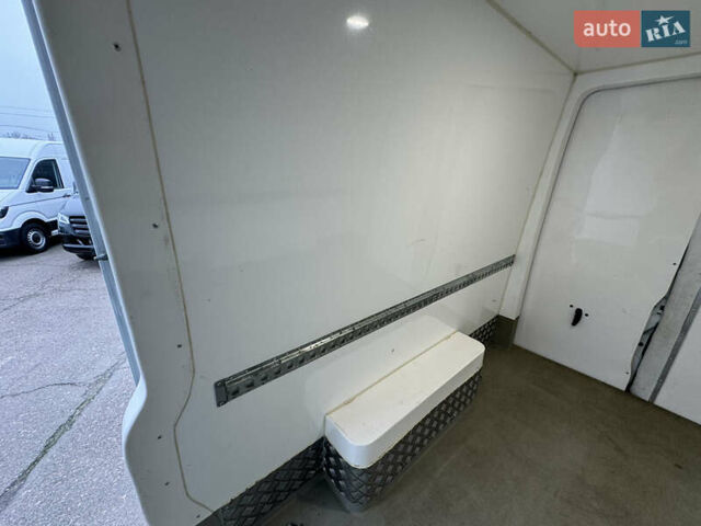 Белый Ивеко Дейли, объемом двигателя 3 л и пробегом 240 тыс. км за 22000 $, фото 83 на Automoto.ua