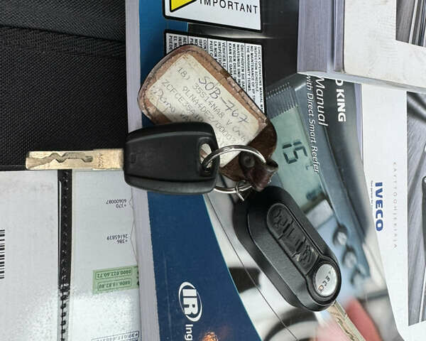 Белый Ивеко Дейли, объемом двигателя 3 л и пробегом 240 тыс. км за 22000 $, фото 68 на Automoto.ua