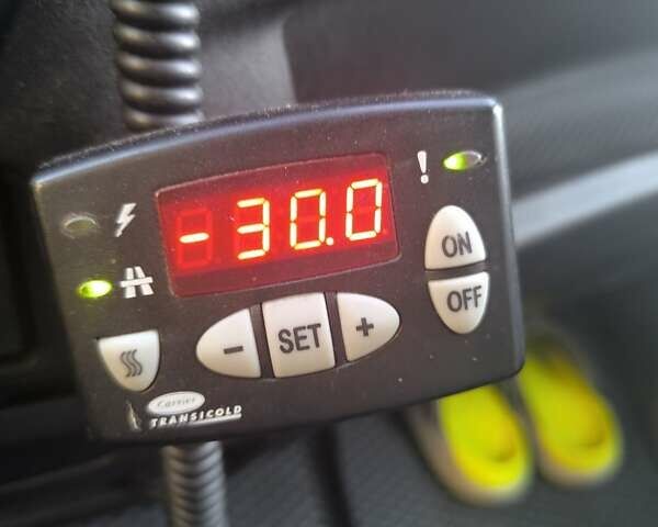 Белый Ивеко Дейли, объемом двигателя 0 л и пробегом 470 тыс. км за 20500 $, фото 9 на Automoto.ua