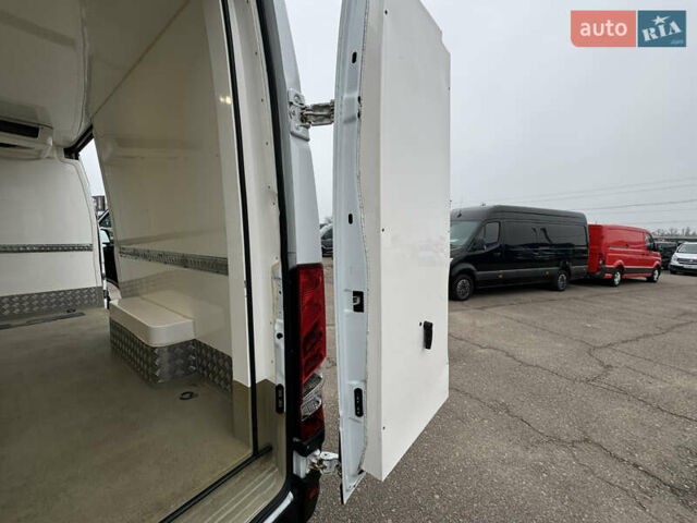 Белый Ивеко Дейли, объемом двигателя 3 л и пробегом 240 тыс. км за 22000 $, фото 84 на Automoto.ua