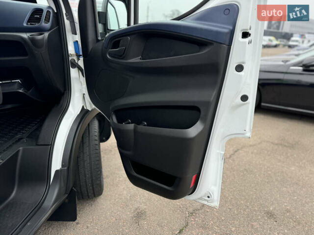 Белый Ивеко Дейли, объемом двигателя 3 л и пробегом 240 тыс. км за 22000 $, фото 58 на Automoto.ua