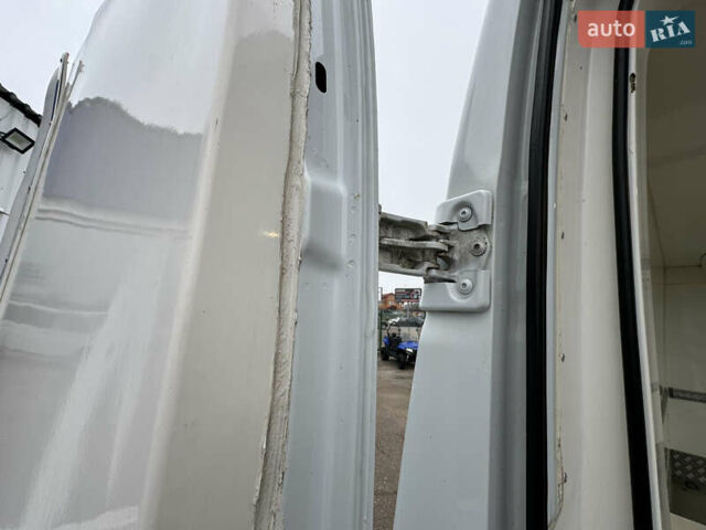 Белый Ивеко Дейли, объемом двигателя 3 л и пробегом 240 тыс. км за 22000 $, фото 91 на Automoto.ua