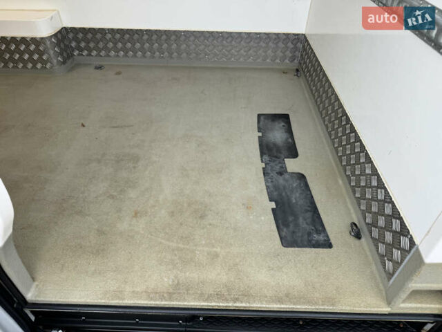 Белый Ивеко Дейли, объемом двигателя 3 л и пробегом 240 тыс. км за 22000 $, фото 74 на Automoto.ua