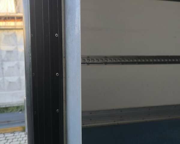 Белый Ивеко Дейли, объемом двигателя 0 л и пробегом 470 тыс. км за 20500 $, фото 6 на Automoto.ua