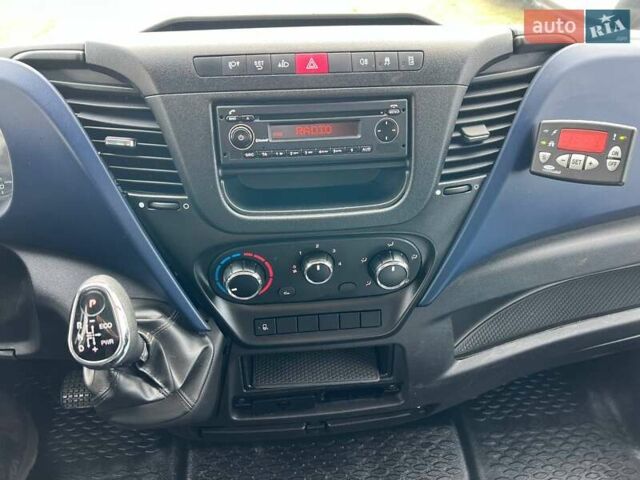 Білий Івеко Дейлі, об'ємом двигуна 2.3 л та пробігом 241 тис. км за 19153 $, фото 13 на Automoto.ua