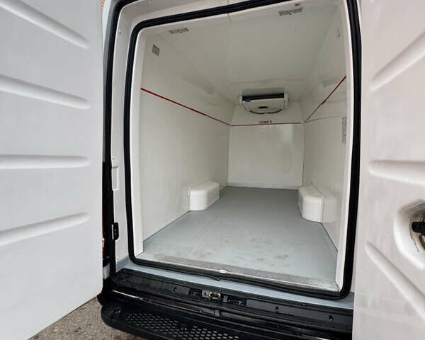 Білий Івеко Дейлі, об'ємом двигуна 2.3 л та пробігом 264 тис. км за 28900 $, фото 9 на Automoto.ua