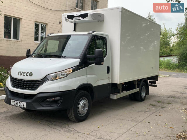 Белый Ивеко Дейли, объемом двигателя 3 л и пробегом 223 тыс. км за 28900 $, фото 1 на Automoto.ua