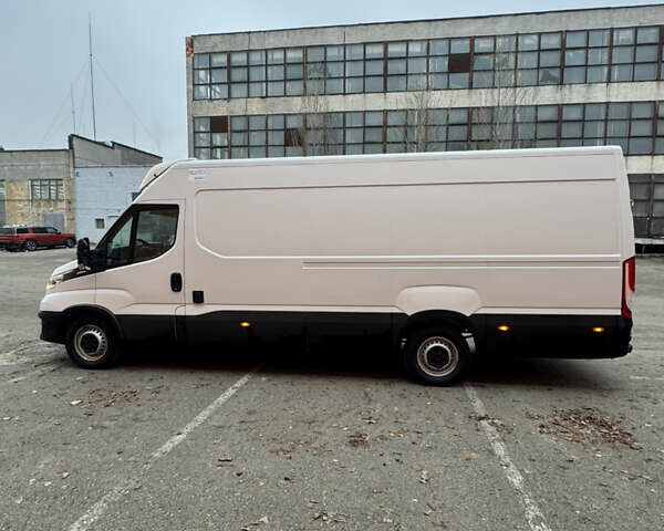 Білий Івеко Дейлі, об'ємом двигуна 2.3 л та пробігом 264 тис. км за 28900 $, фото 6 на Automoto.ua