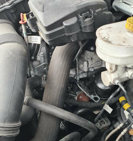 Белый Ивеко Дейли, объемом двигателя 3.2 л и пробегом 230 тыс. км за 33900 $, фото 7 на Automoto.ua