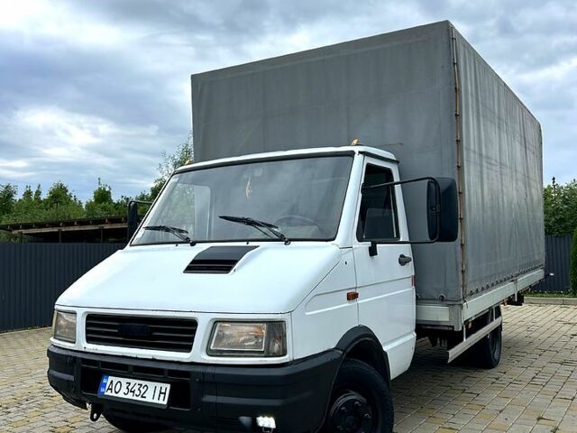 Білий Івеко Дейлі, об'ємом двигуна 2.5 л та пробігом 500 тис. км за 5500 $, фото 11 на Automoto.ua