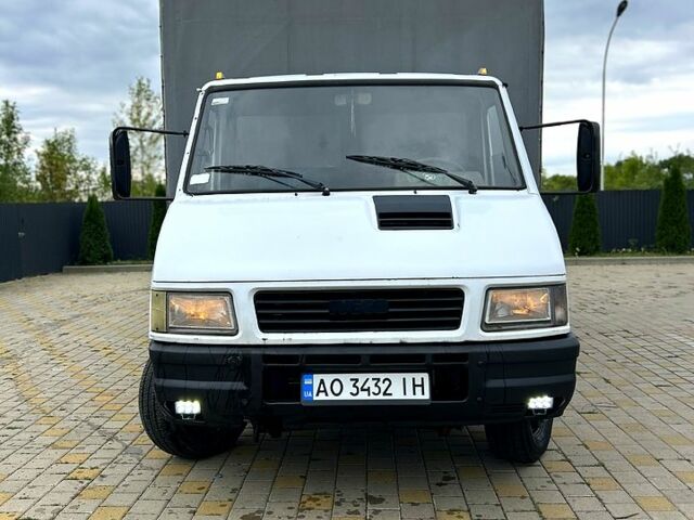 Білий Івеко Дейлі, об'ємом двигуна 2.5 л та пробігом 500 тис. км за 5500 $, фото 12 на Automoto.ua