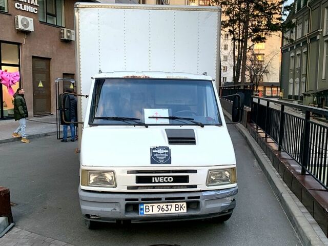 Белый Ивеко Дейли, объемом двигателя 2.8 л и пробегом 0 тыс. км за 4000 $, фото 2 на Automoto.ua