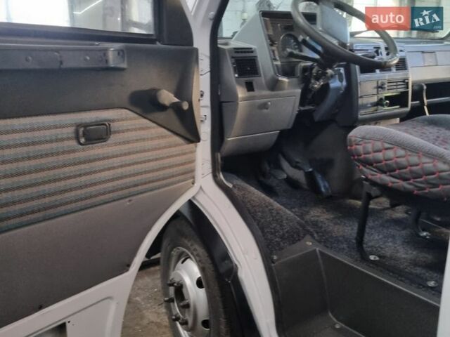 Білий Івеко Дейлі, об'ємом двигуна 2.8 л та пробігом 200 тис. км за 6900 $, фото 10 на Automoto.ua