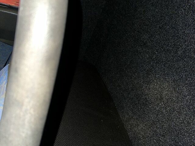 Белый Ивеко Дейли, объемом двигателя 2.8 л и пробегом 567 тыс. км за 8000 $, фото 3 на Automoto.ua