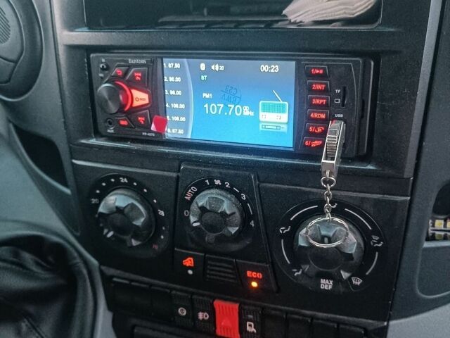 Білий Івеко Дейлі, об'ємом двигуна 3 л та пробігом 894 тис. км за 11499 $, фото 7 на Automoto.ua