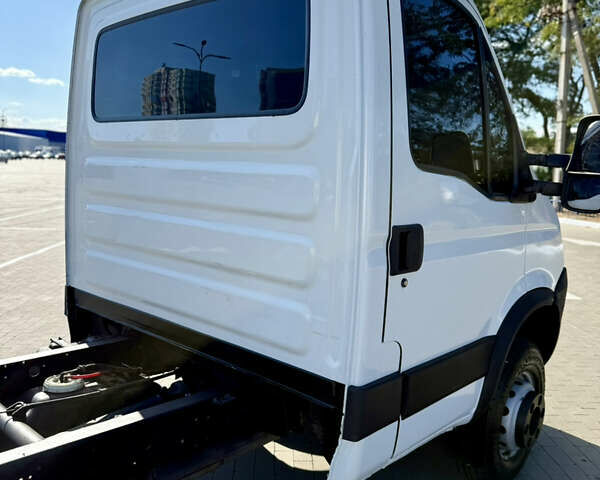 Белый Ивеко Дейли, объемом двигателя 3 л и пробегом 350 тыс. км за 12300 $, фото 14 на Automoto.ua