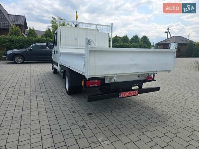 Білий Івеко Дейлі, об'ємом двигуна 2.3 л та пробігом 126 тис. км за 15499 $, фото 10 на Automoto.ua