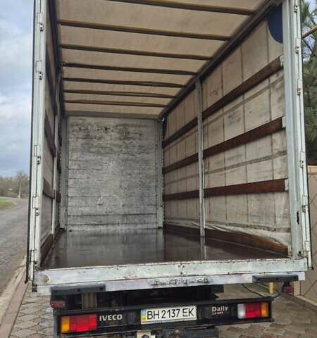 Белый Ивеко Дейли, объемом двигателя 3 л и пробегом 311 тыс. км за 11500 $, фото 2 на Automoto.ua