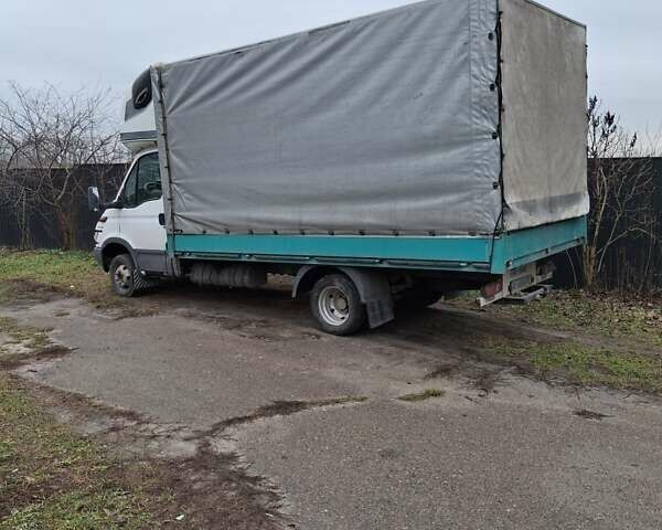 Белый Ивеко Дейли, объемом двигателя 2.29 л и пробегом 380 тыс. км за 8000 $, фото 2 на Automoto.ua