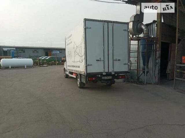 Белый Ивеко Дейли, объемом двигателя 3 л и пробегом 230 тыс. км за 13800 $, фото 3 на Automoto.ua