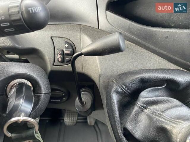 Белый Ивеко Дейли, объемом двигателя 3 л и пробегом 290 тыс. км за 18499 $, фото 11 на Automoto.ua