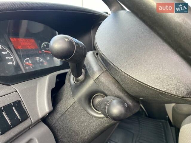 Белый Ивеко Дейли, объемом двигателя 3 л и пробегом 290 тыс. км за 18499 $, фото 7 на Automoto.ua