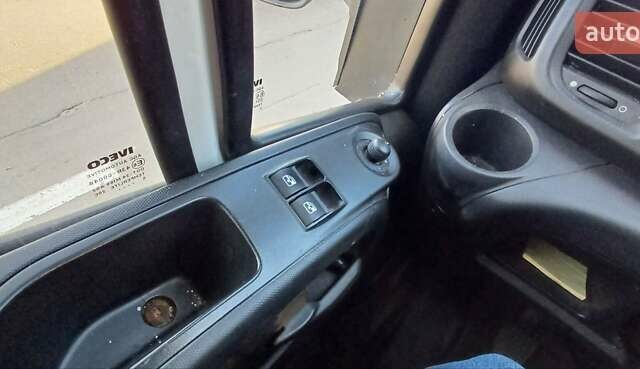 Белый Ивеко Дейли, объемом двигателя 3 л и пробегом 746 тыс. км за 27000 $, фото 7 на Automoto.ua