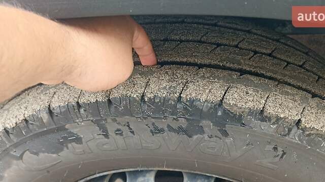 Белый Ивеко Дейли, объемом двигателя 3 л и пробегом 600 тыс. км за 25500 $, фото 10 на Automoto.ua