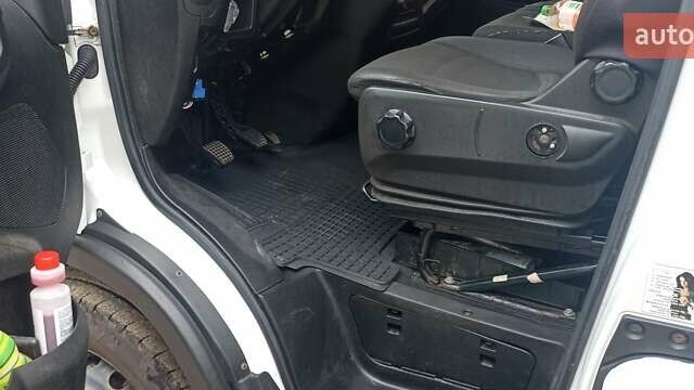 Белый Ивеко Дейли, объемом двигателя 3 л и пробегом 600 тыс. км за 25500 $, фото 9 на Automoto.ua