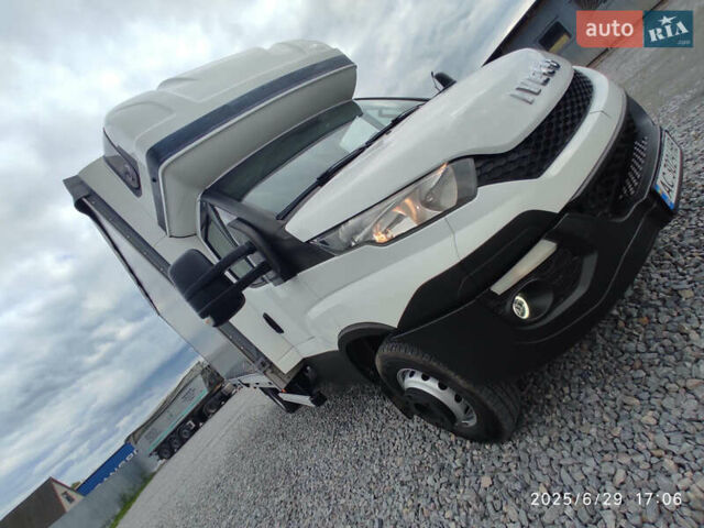 Белый Ивеко Дейли, объемом двигателя 3 л и пробегом 420 тыс. км за 22500 $, фото 3 на Automoto.ua