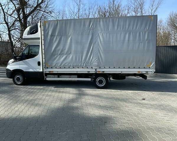 Белый Ивеко Дейли, объемом двигателя 3 л и пробегом 636 тыс. км за 15350 $, фото 2 на Automoto.ua