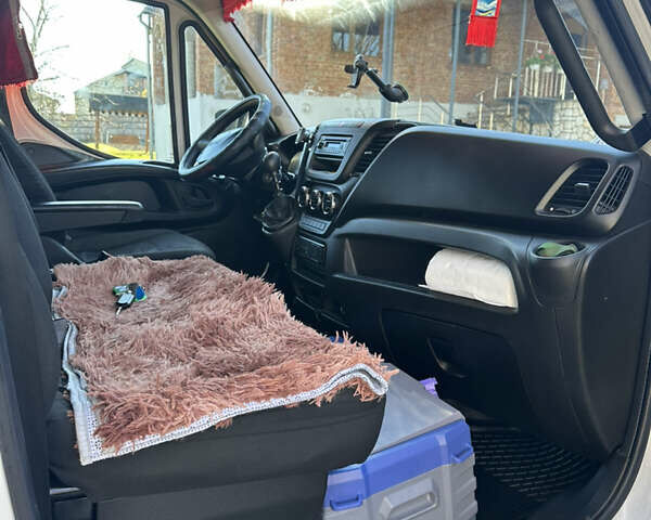 Белый Ивеко Дейли, объемом двигателя 3 л и пробегом 730 тыс. км за 25300 $, фото 20 на Automoto.ua