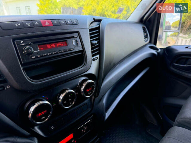 Белый Ивеко Дейли, объемом двигателя 3 л и пробегом 669 тыс. км за 25400 $, фото 32 на Automoto.ua