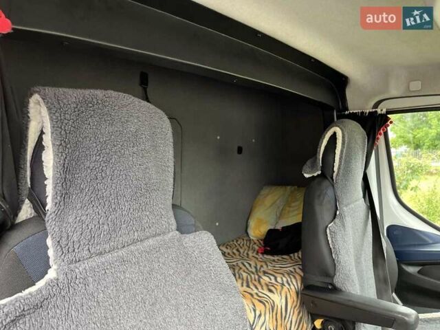 Белый Ивеко Дейли, объемом двигателя 3 л и пробегом 428 тыс. км за 16400 $, фото 11 на Automoto.ua
