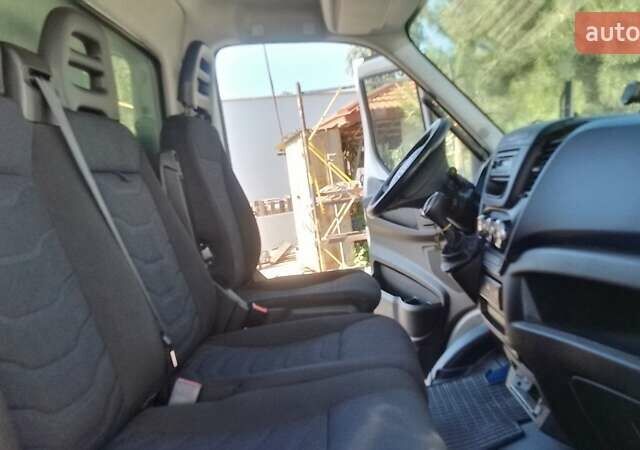 Белый Ивеко Дейли, объемом двигателя 3 л и пробегом 435 тыс. км за 27000 $, фото 14 на Automoto.ua
