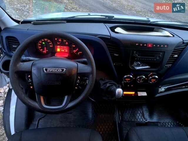 Білий Івеко Дейлі, об'ємом двигуна 3 л та пробігом 527 тис. км за 23000 $, фото 3 на Automoto.ua