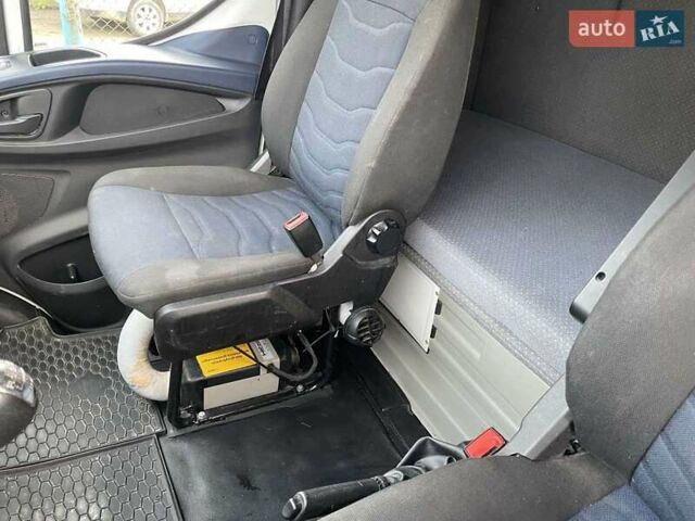 Білий Івеко Дейлі, об'ємом двигуна 3 л та пробігом 249 тис. км за 30000 $, фото 15 на Automoto.ua