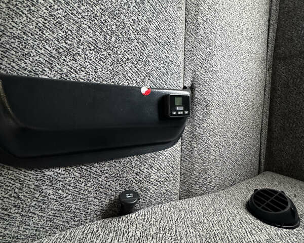 Белый Ивеко Дейли, объемом двигателя 3 л и пробегом 460 тыс. км за 19000 $, фото 34 на Automoto.ua