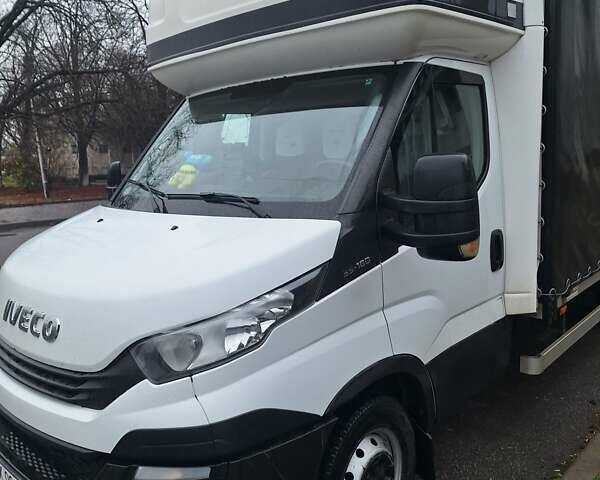 Белый Ивеко Дейли, объемом двигателя 0 л и пробегом 483 тыс. км за 19500 $, фото 2 на Automoto.ua